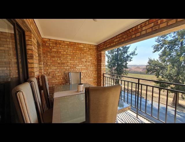 3 BEDROOM SECTIONAL TITLE FOR SALE IN ALBERTSDAL